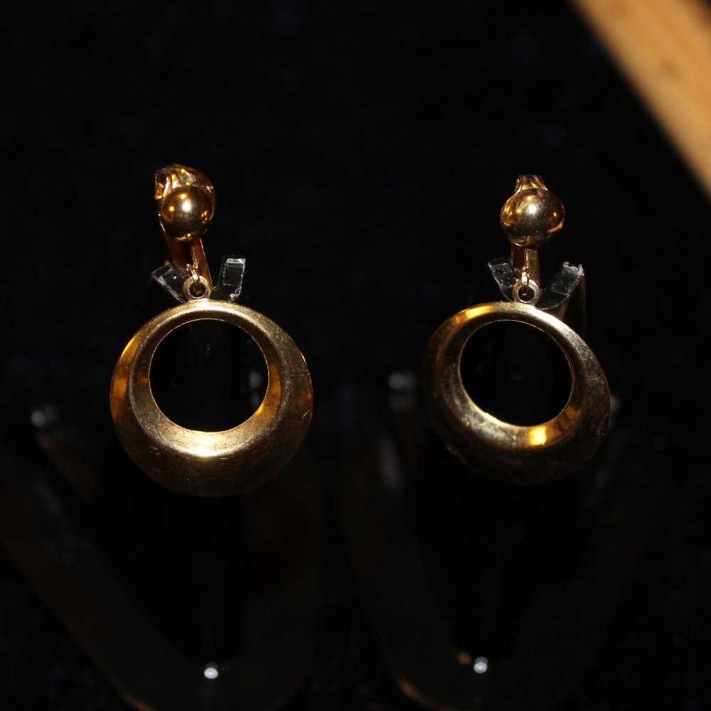 Gold toned Hoop Dangle Clip on